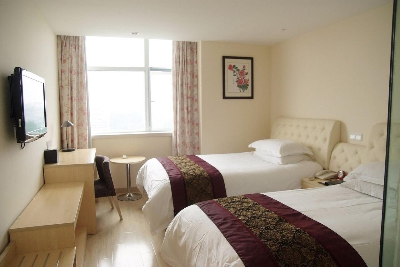 Crystal Island Club Hotel Shanghai Bagian luar foto